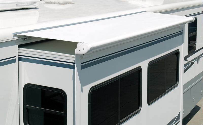 SIDEOUT KOVER III AWNING 102" - 109" ROOF RANGE WHITE VINYL FABRIC & DEFLECTOR