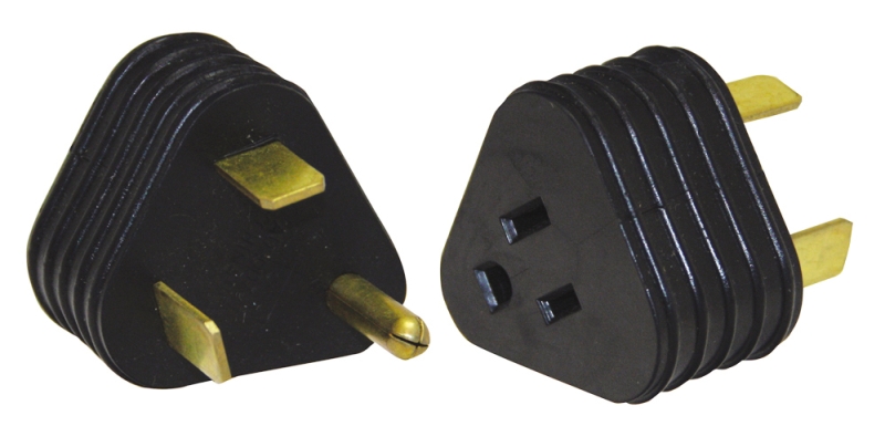 Adapter plug 30 Amp Male - 15 Amp Female   Bulk