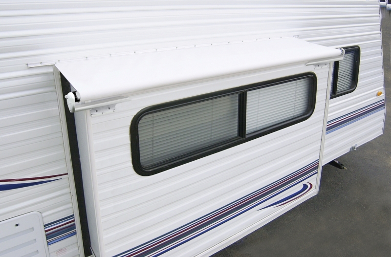 SLIDEOUT COVER AWNING 186" - 196.9" ROOF RANGE WHITE VINYL