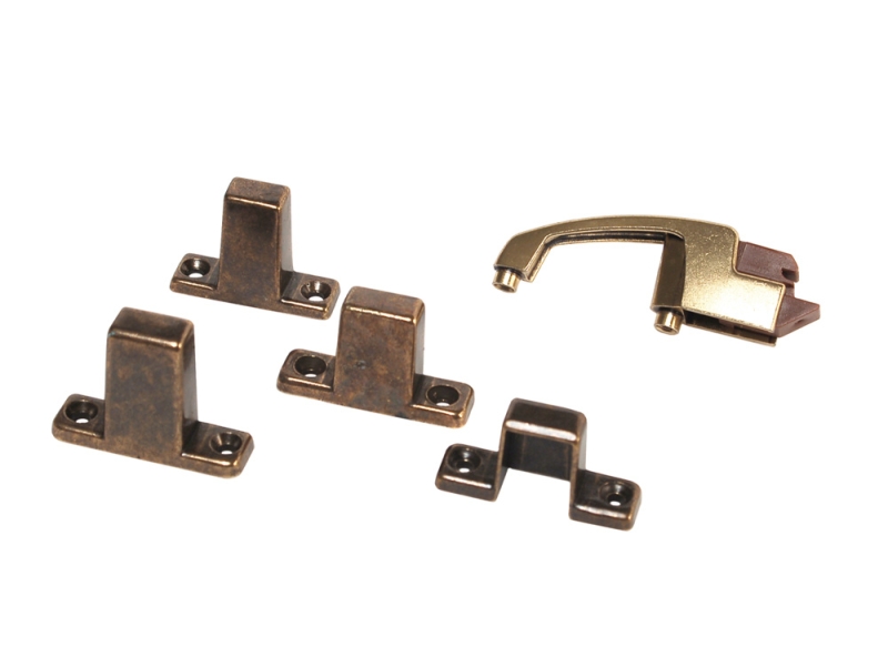 Positive Latch - with 4 Strikes to Fit Most Doors