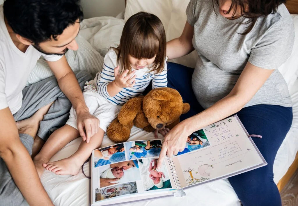 fAMILY PLAYING GAMES