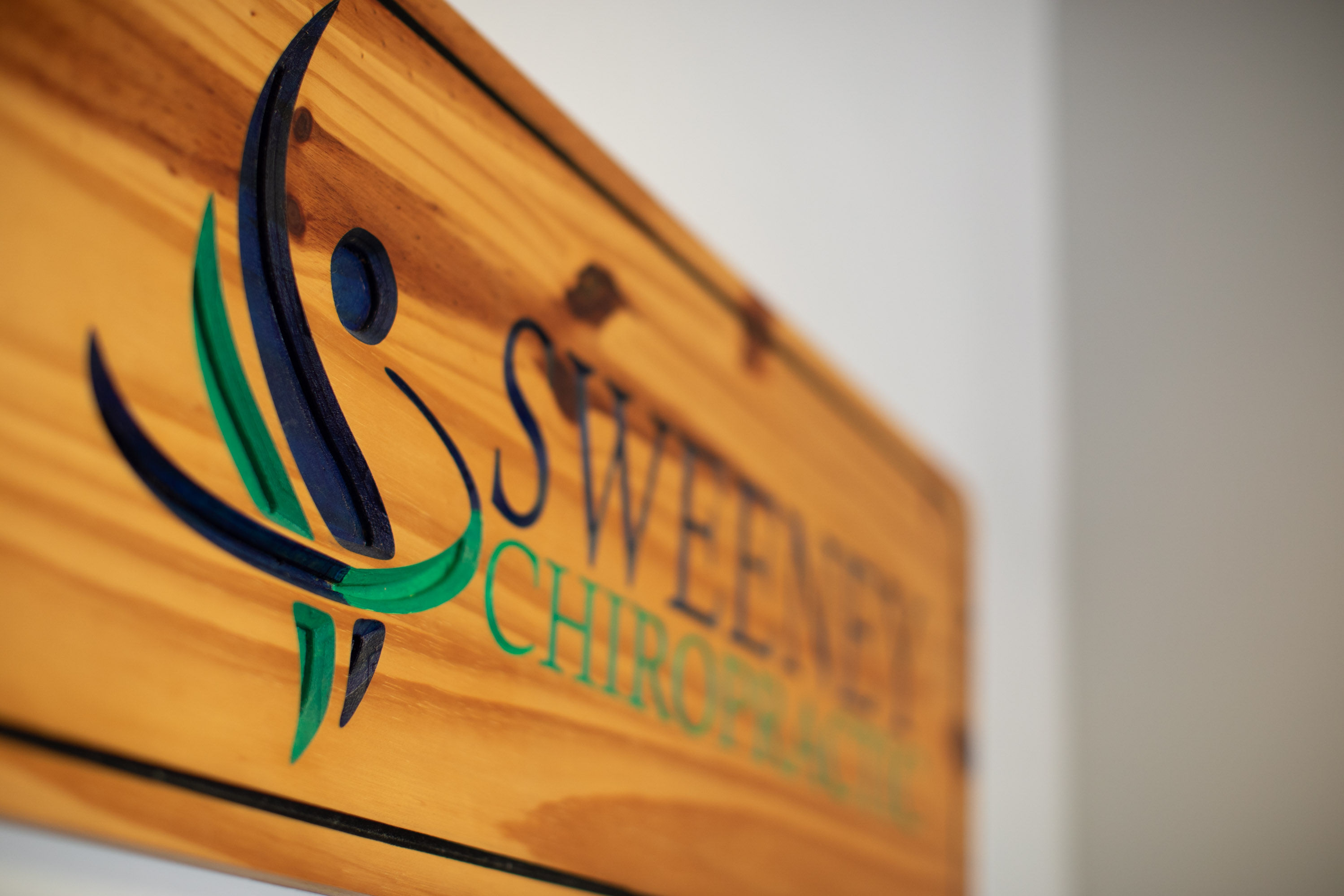 chiropractic front sign