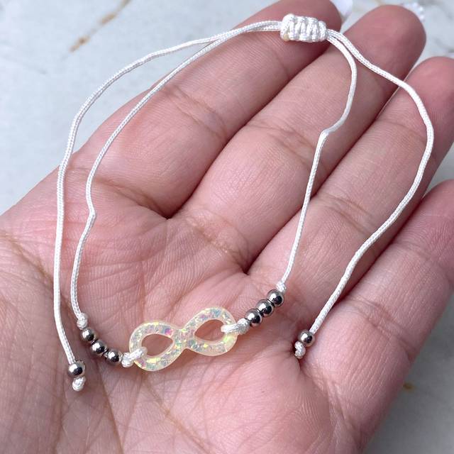 TOBILLERA/PULSERA DE HILO REGULABLE - INFINITO BLANCA