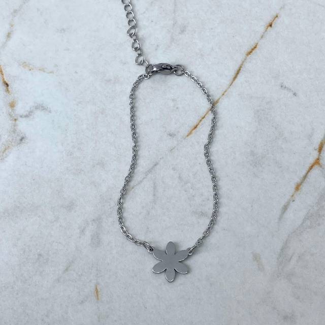 PULSERA FINA CON DIJE LISO ENGARZADO - FLOR