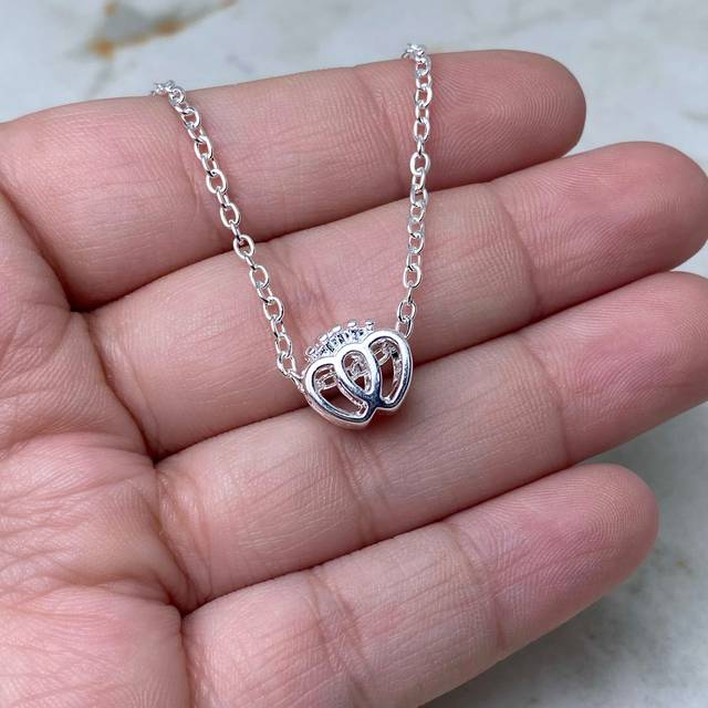 COLLAR ACERO BLANCO - DOBLE CORAZON MACIZO PASANTE