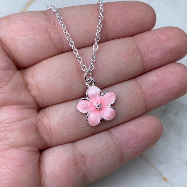 COLLAR ACERO BLANCO - FLOR ESMALTADA ROSA