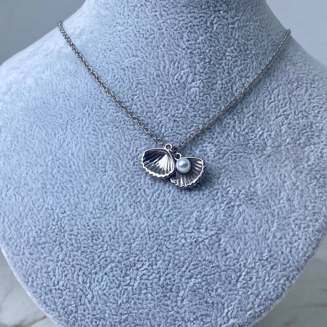 COLLAR - ALMEJA CON PERLITA