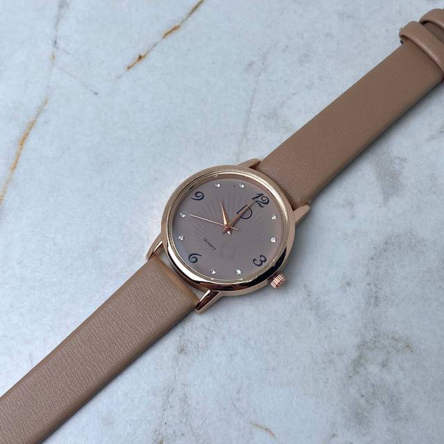 RELOJ SANTO DOMINGO NUDE