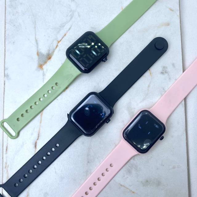 COMBO RELOJ DE MUJER DIGITAL - MOD 2
