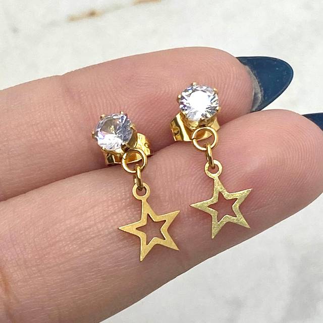 AROS ACERO DORADO CUBIC CON DIJE CALADO CHICO - ESTRELLA