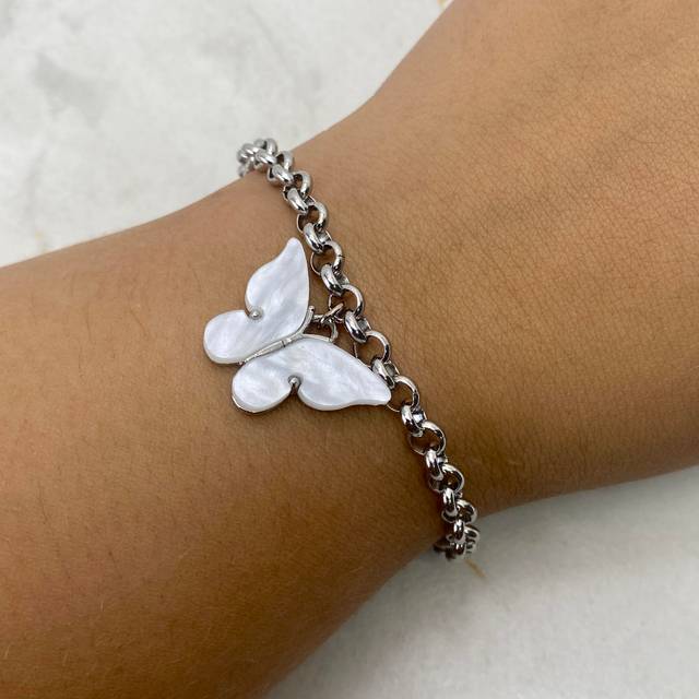 PULSERA CON DIJE MARIPOSA GRANDE - BLANCA