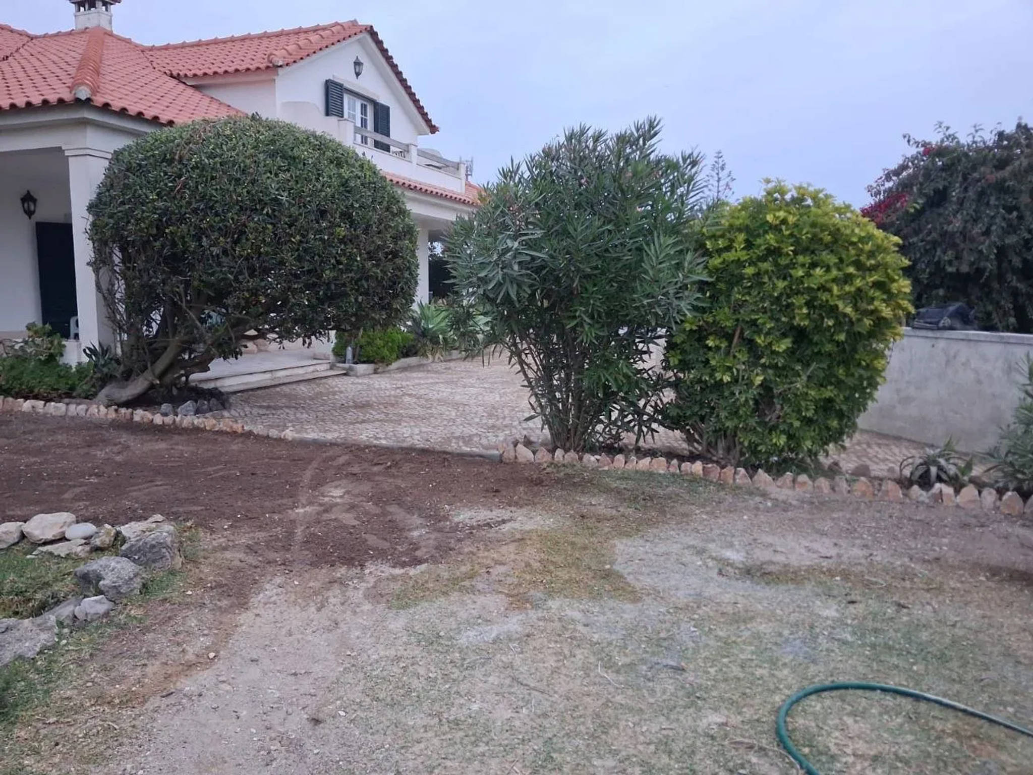 Colares Calçada and Paver Courtyard — 5
