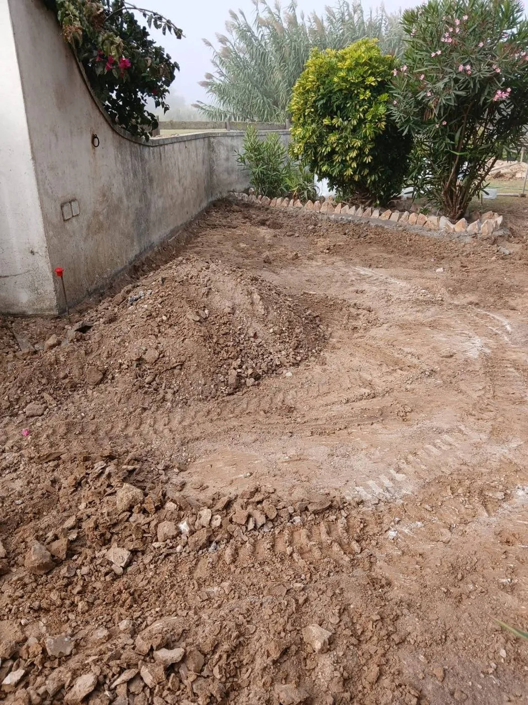 Colares Calçada and Paver Courtyard — 9