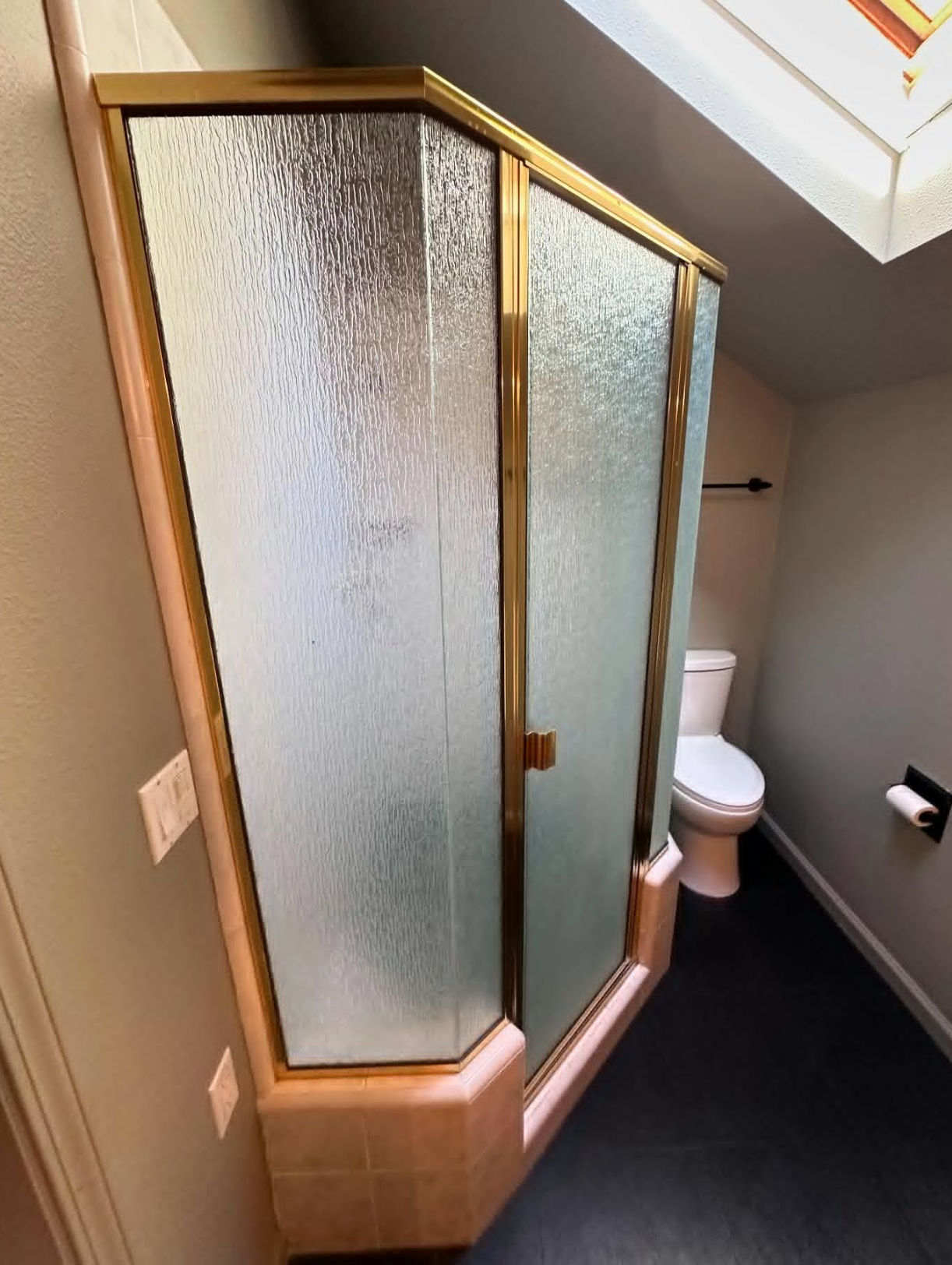 Before Bathroom Remodel