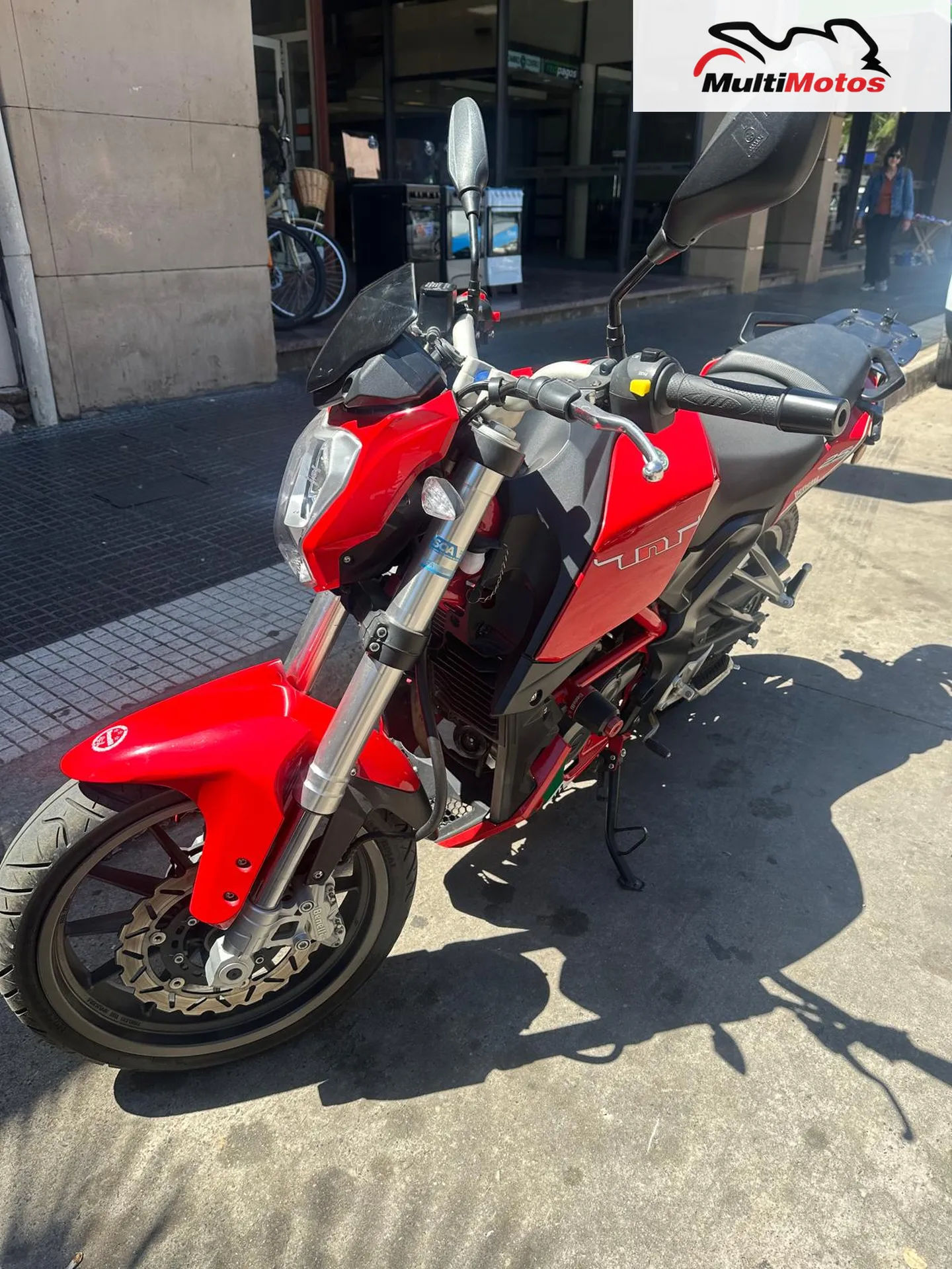 Galería de la BENELLI TNT 250 CC - Vista 1