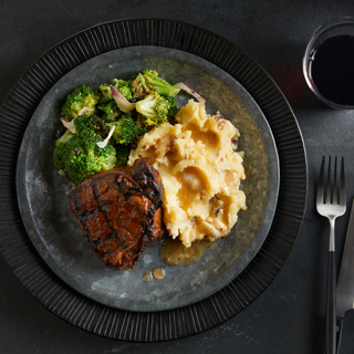 One Skillet Coffee-Rubbed Steak and Potatoes Dinner