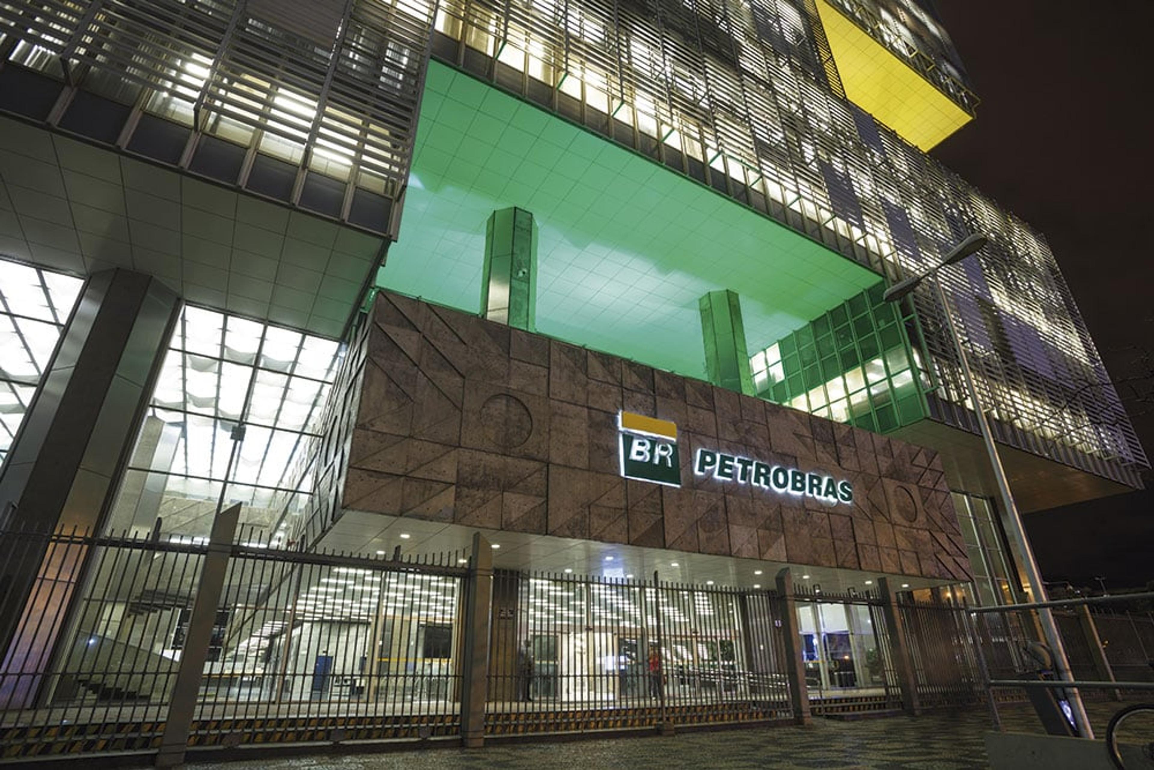 Petrobras abre processo seletivo para estágio de nível superior