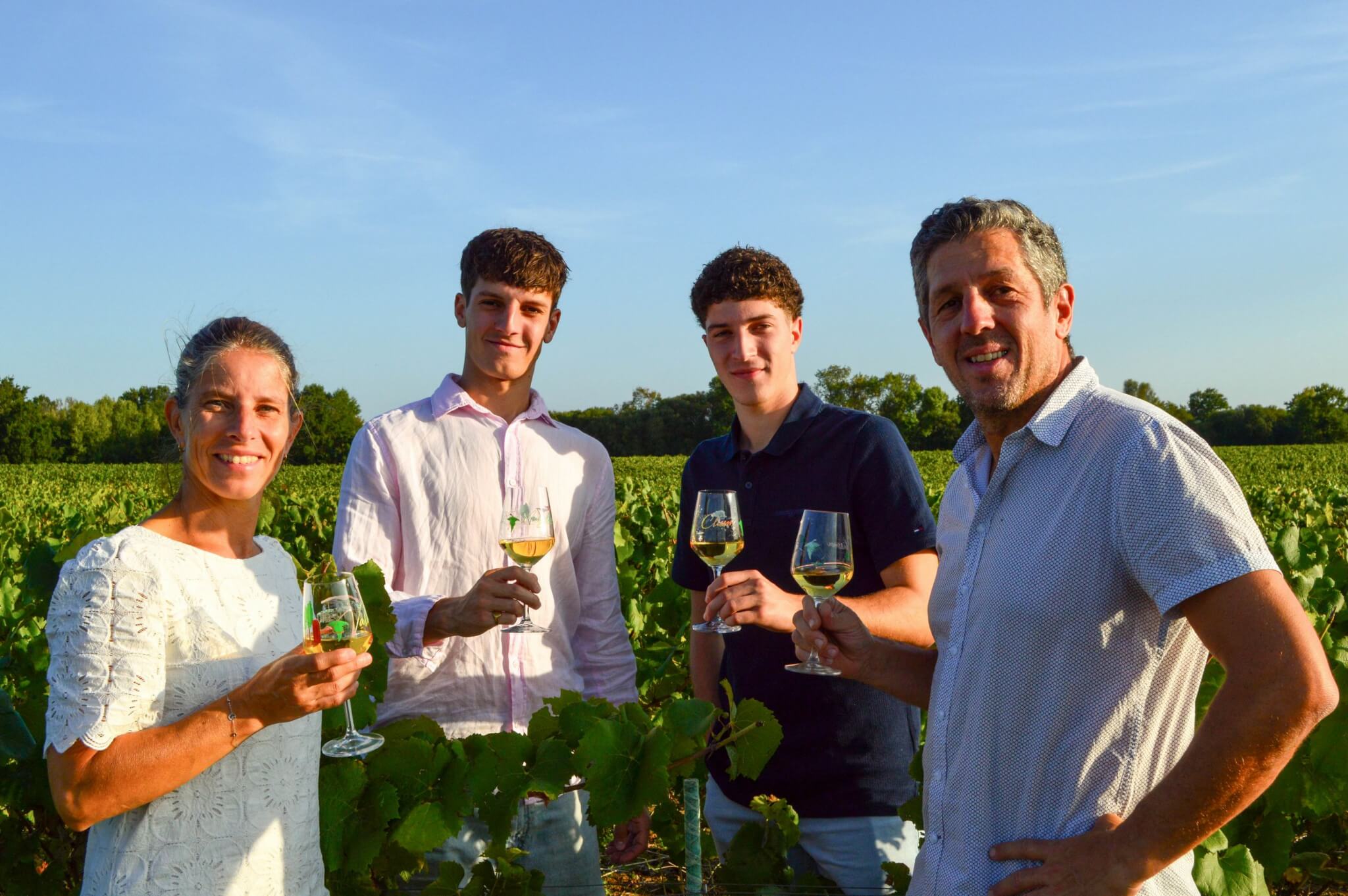 La boutique du vignoble, une aventure familiale gravée dans le verre - Muscadet