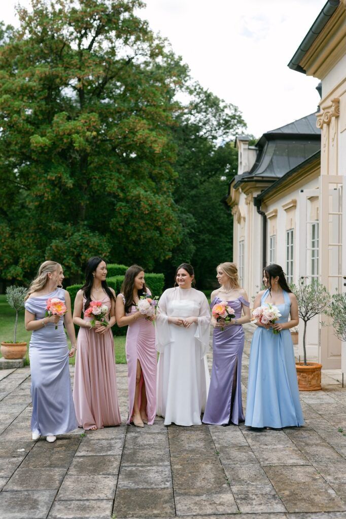druzicky saty love weddings