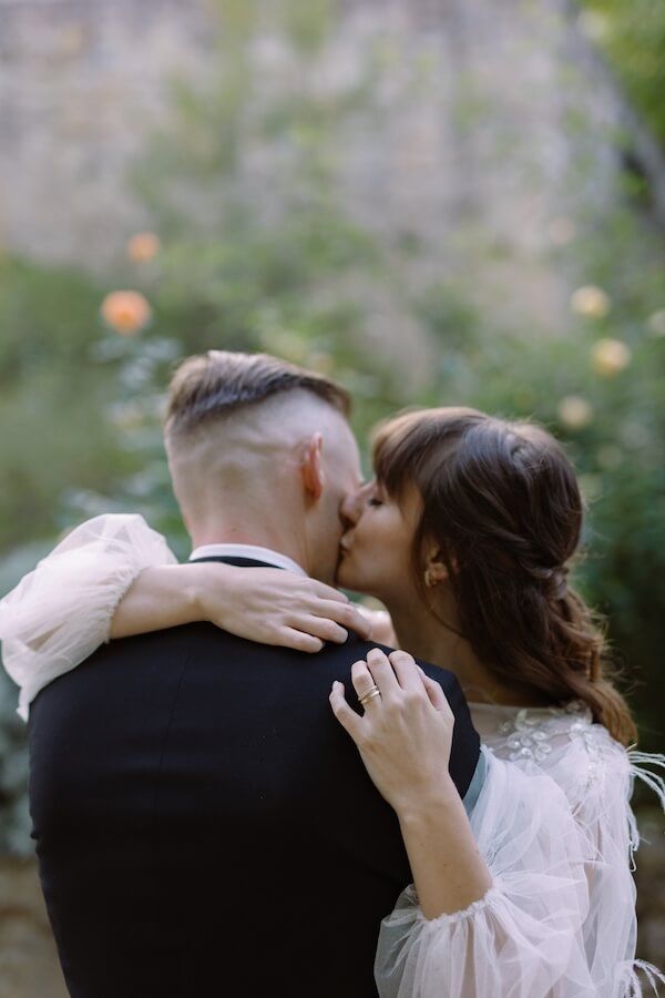 snoubenci lovee weddings
