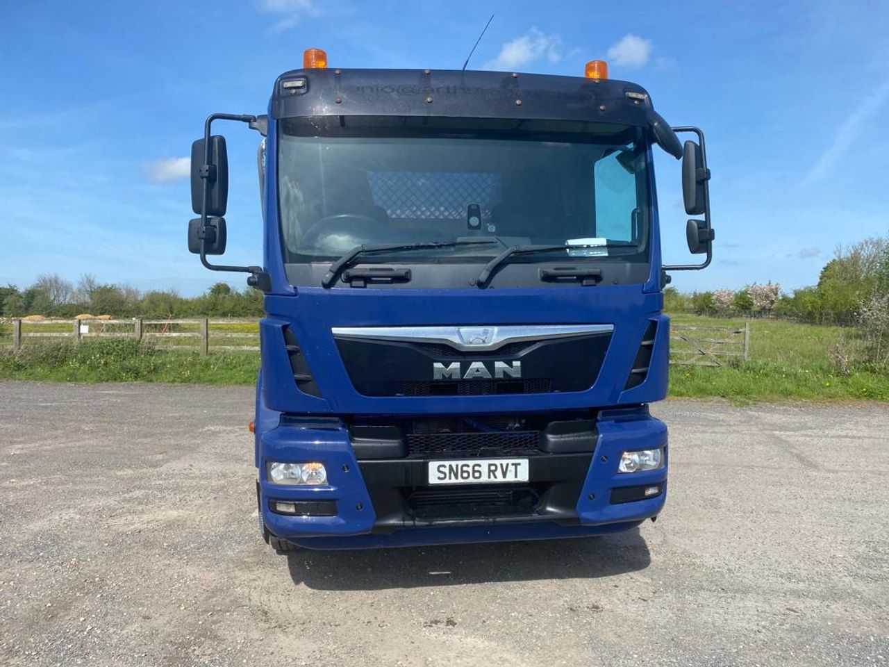 Ready to go MAN TGM 18.250, Skip Loader, 250, 18 Tonne, Day Cab, Manual, 2x  Flashing Beacons on Roof, Cab Sunvisor , Central Locking, Heated Electric Mirrors, Hyva Autosheet, , -, - | for sale at MV Commercial, the UKs leading Truck, Trailers and Van supplier. (SN66RVT 102616)