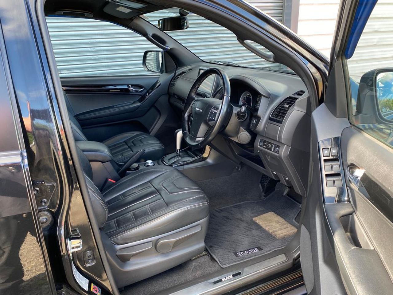2019 Isuzu D-max blade Pick-Up for sale at MV Commercial