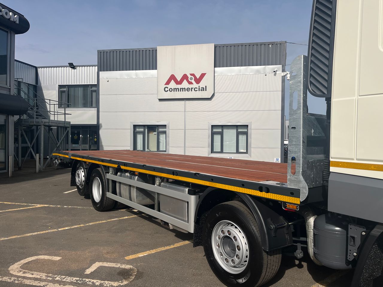 Ready to go DAF XF 530, Hydraulic Beavertail, 530, 32 Tonne, Space Cab, Automatic, 2 X 9 Tonne Front Axles, 42l Refrigerator Drawer , Adaptive Cruise Control, AdBlue Tank - 45 Litre, Adjustable arm rest at the inner side of the co-driver seat, , -, - | for sale at MV Commercial, the UKs leading Truck, Trailers and Van supplier. (SN73YNR 105758)