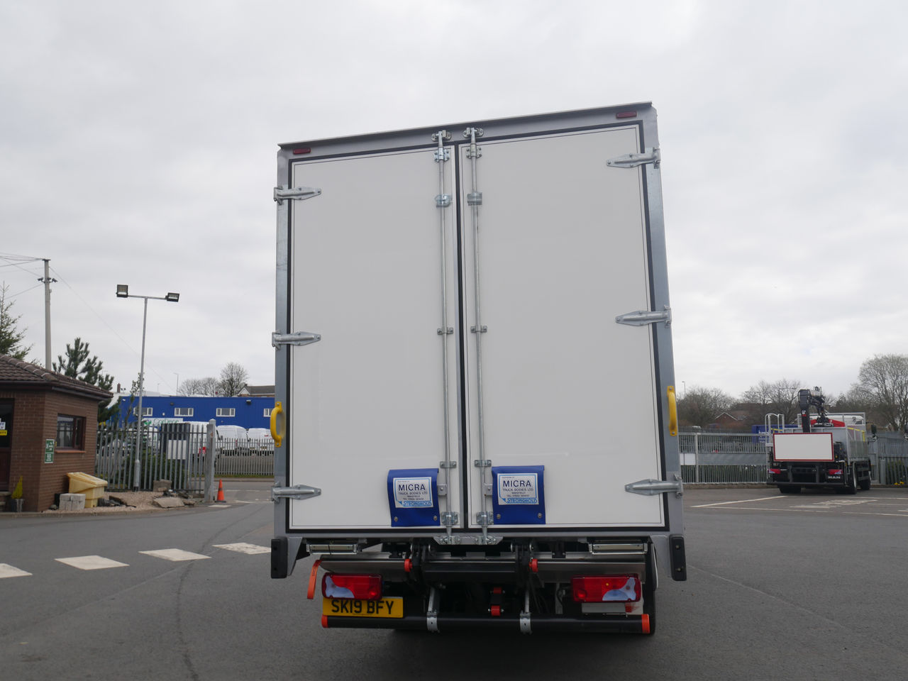 Ready to go MAN TGL 7.190, Curtainsider, 190, 7.5 Tonne, Day Cab, Automatic, Adjustable Steering Column , Barn Doors, Bluetooth Audio Streaming, CD Player, Climate Control System, , -, - | for sale at MV Commercial, the UKs leading Truck, Trailers and Van supplier. (SK19BFY 107562)