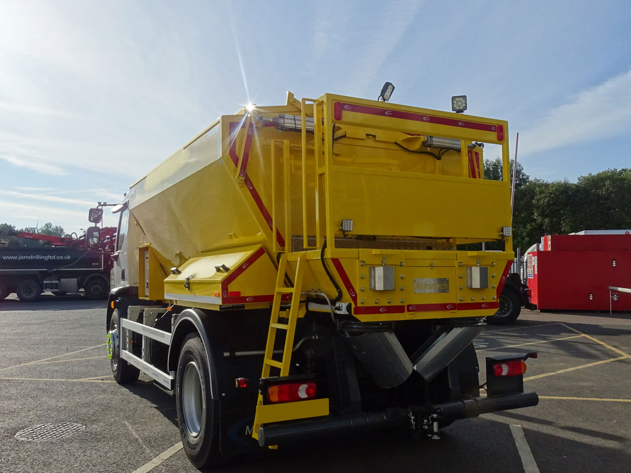 Ready to go DAF LF 290, Hot Box, null, 18 Tonne, Day Cab, 16-Speed Manual Gearbox, 3 Seats in Cab, Adblue System, Air Conditioning, Beacons, Cab Sunvisor , , Marvtech, Auger Hot Box | for sale at MV Commercial, the UKs leading Truck, Trailers and Van supplier. (SL23YUK 107674)
