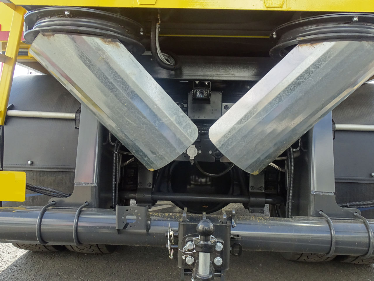 Ready to go DAF LF 290, Hot Box, null, 18 Tonne, Day Cab, 16-Speed Manual Gearbox, 3 Seats in Cab, Adblue System, Air Conditioning, Beacons, Cab Sunvisor , , Marvtech, Auger Hot Box | for sale at MV Commercial, the UKs leading Truck, Trailers and Van supplier. (SL23YUK 107681)