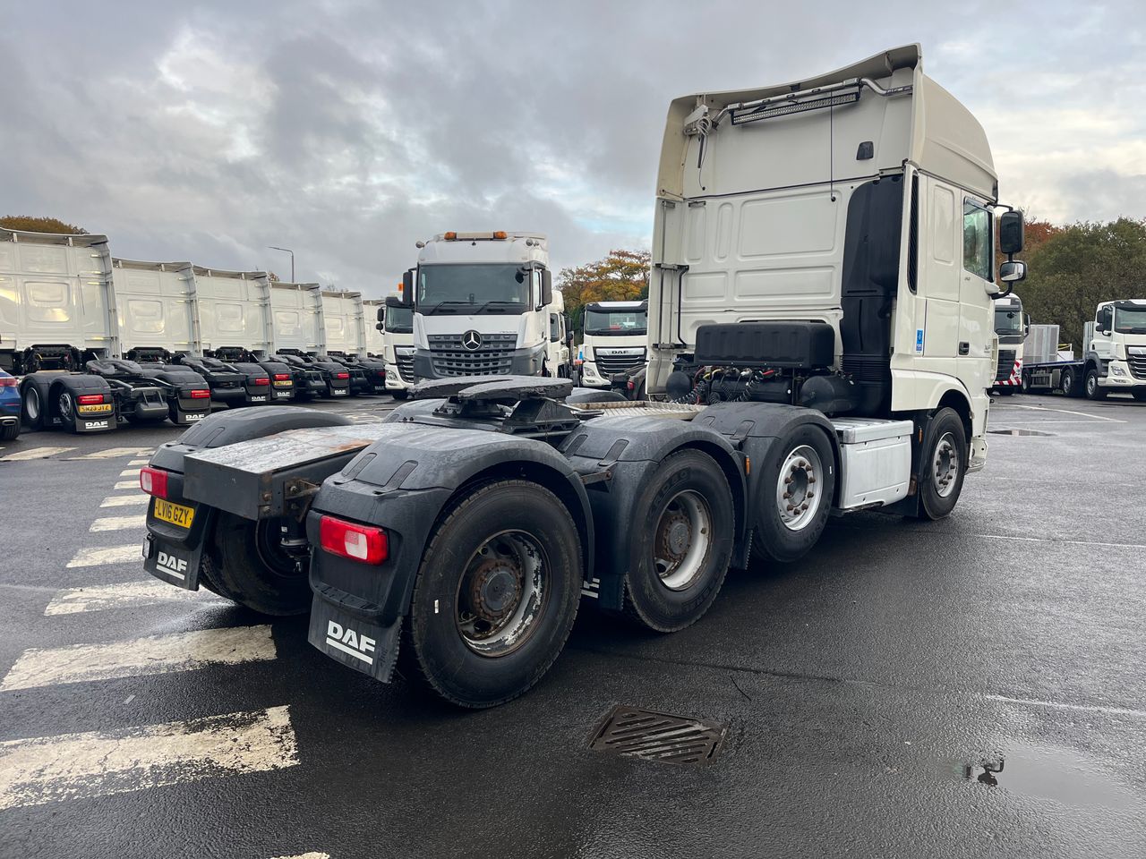 Ready to go DAF XF 510, Tractor Unit, 510, 150 Tonne, Super Space Cab, Manual, Cab Fridge, Microwave, MX Engine Brake, Double Hub Reduction for STGO Use, FORS - Gold Kit fitted, , -, - | for sale at MV Commercial, the UKs leading Truck, Trailers and Van supplier. (LV16GZY 108904)