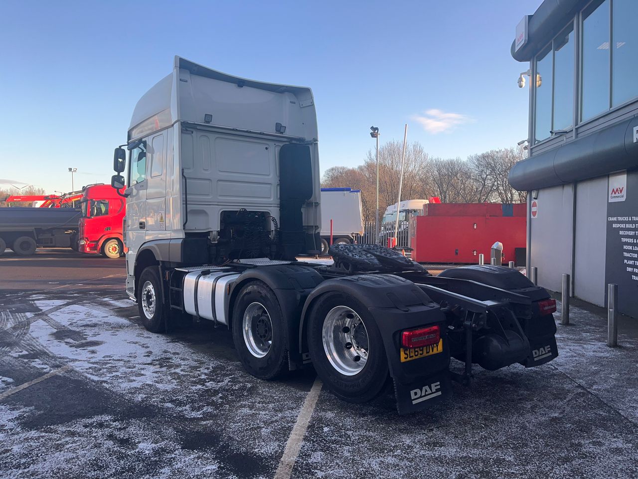 Ready to go DAF XF 530, Tractor Unit, 530, 44 Tonne, Super Space Cab, Automatic, 9 Tonne Front Axle, Adaptive Cruise Control, Bumper Mounted Fog Lights, Cab Sunvisor , Halogen Headlights, , -, - | for sale at MV Commercial, the UKs leading Truck, Trailers and Van supplier. (SL69DVY 111184)