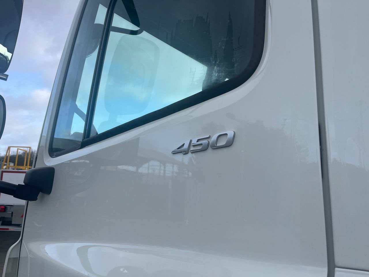 2024 DAF CF 450 Cheesewedge for sale at MV Commercial