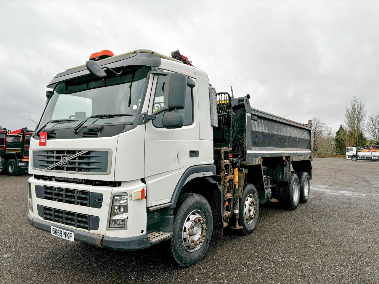 Ready to go Volvo FM 400, Tipper Grab, , 32 Tonne, Day Cab, Automatic, Beacons, On Steel Suspension, Wacker Carrier, Strobe Lights, Manual Tailgate, , Palfinger Epsilon, Epsilon M125L | for sale at MV Commercial, the UKs leading Truck, Trailers and Van supplier. (GK59NKF 113241)
