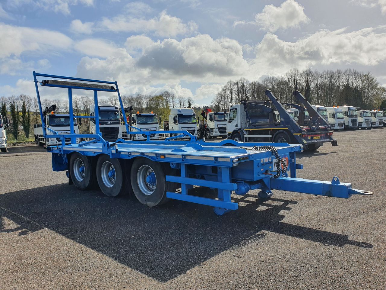 Ready to go Chieftain 3 Axle Drawbar, Trailers, , -, , , 3 Axle, Sheeting System, , -, - | for sale at MV Commercial, the UKs leading Truck, Trailers and Van supplier. (C212686 120610)