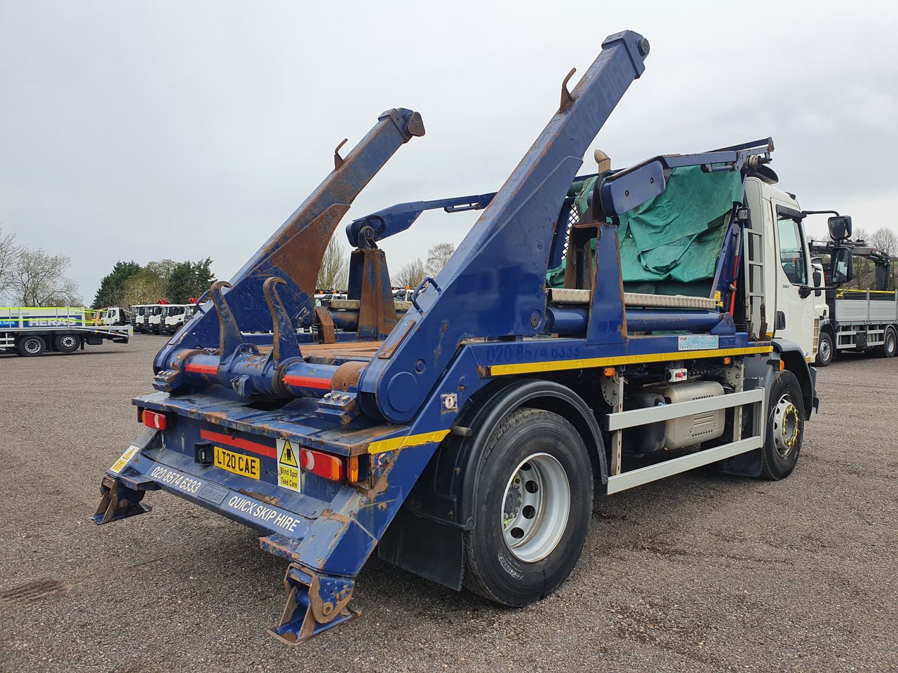 Ready to go DAF LF 260, Skip Loader, 260, 18 Tonne, Single Cab, Manual, Beacons, Cab Sunvisor , Cruise Control, Easy Sheet System, FORS - Gold Kit fitted, , Hyva , - | for sale at MV Commercial, the UKs leading Truck, Trailers and Van supplier. (LT20CAE 120767)