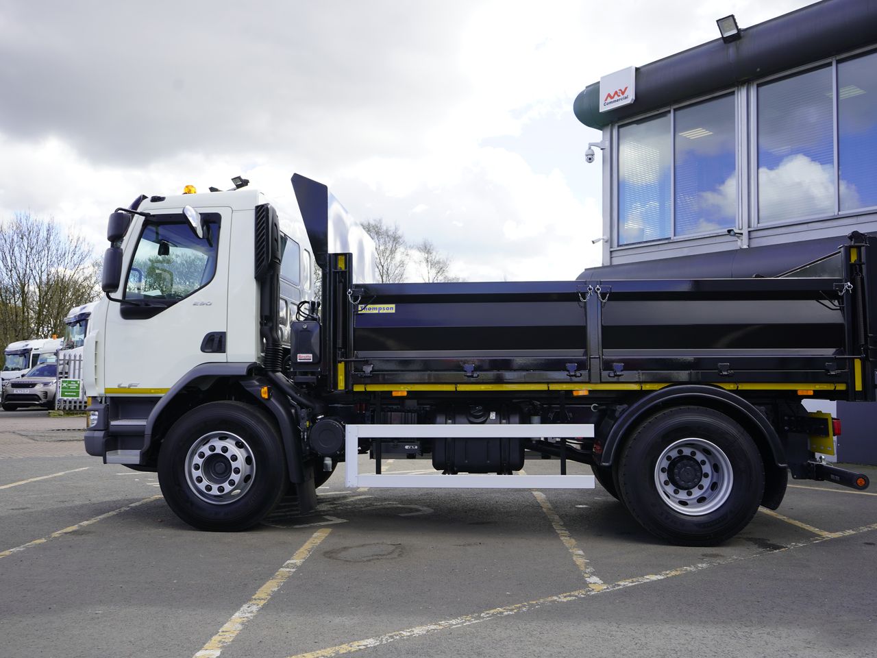 2023 DAF LF 290 Tipper for sale at MV Commercial