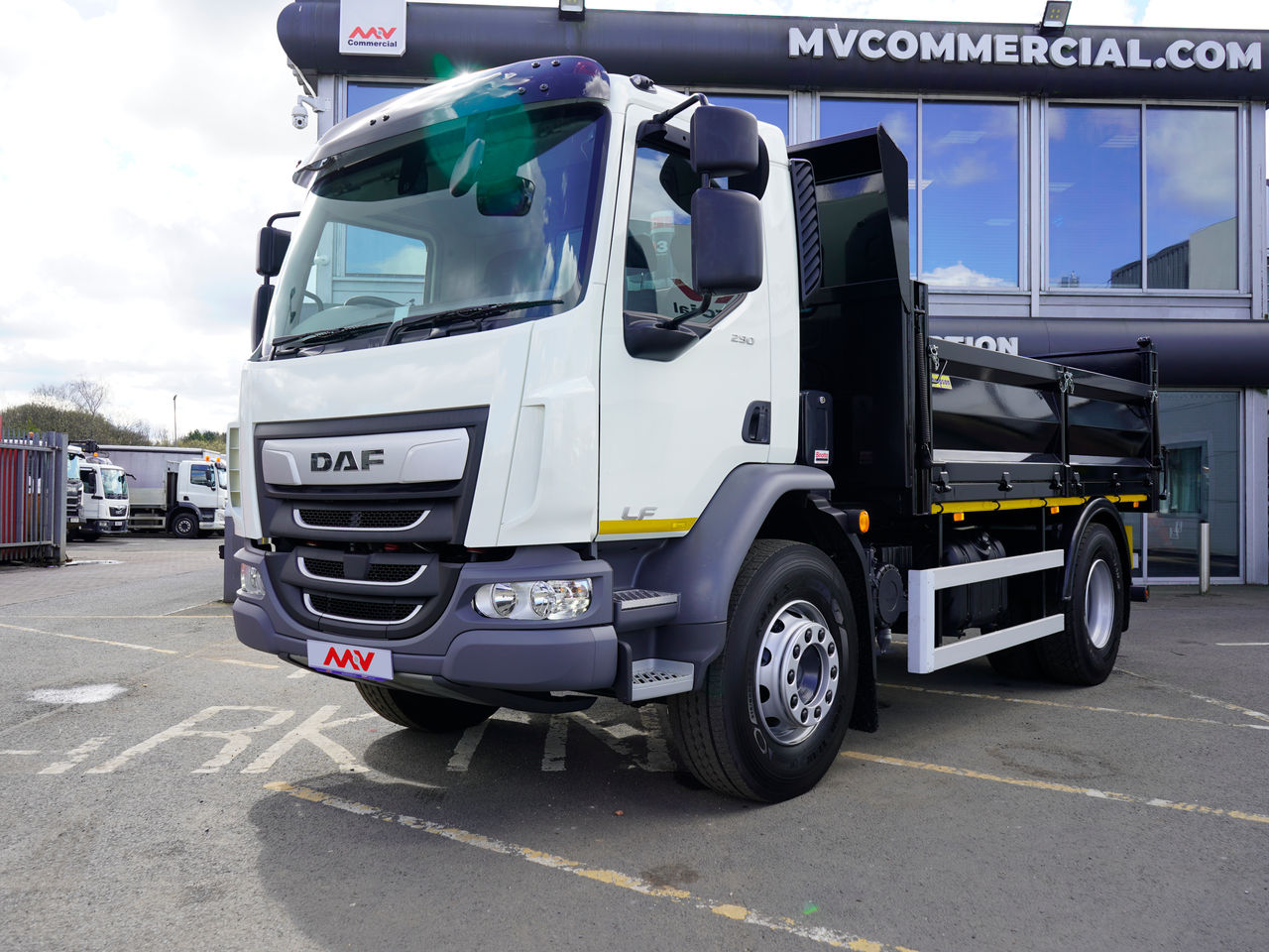 2023 DAF LF 290 Tipper for sale at MV Commercial