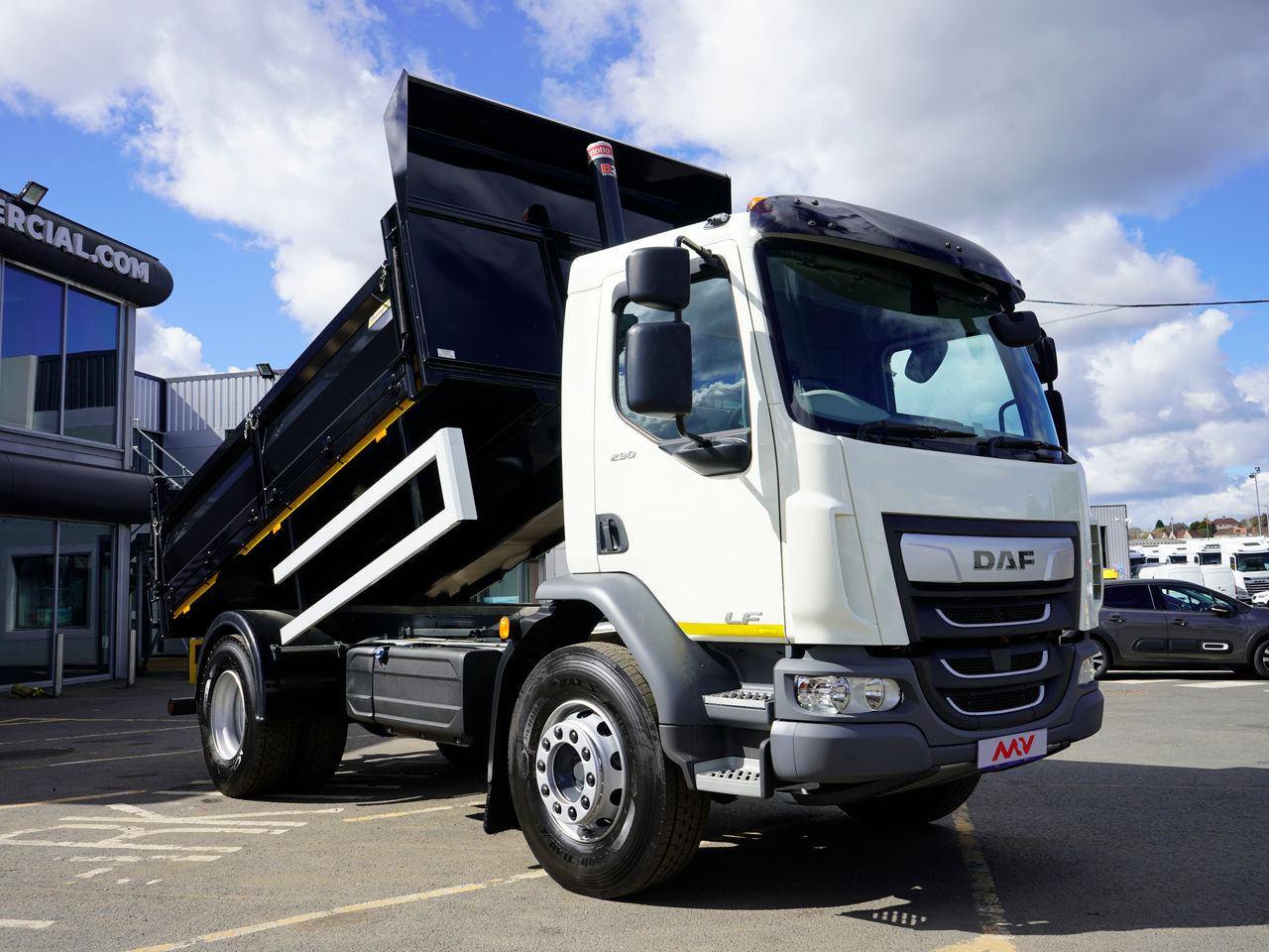 2023 DAF LF 290 Tipper for sale at MV Commercial