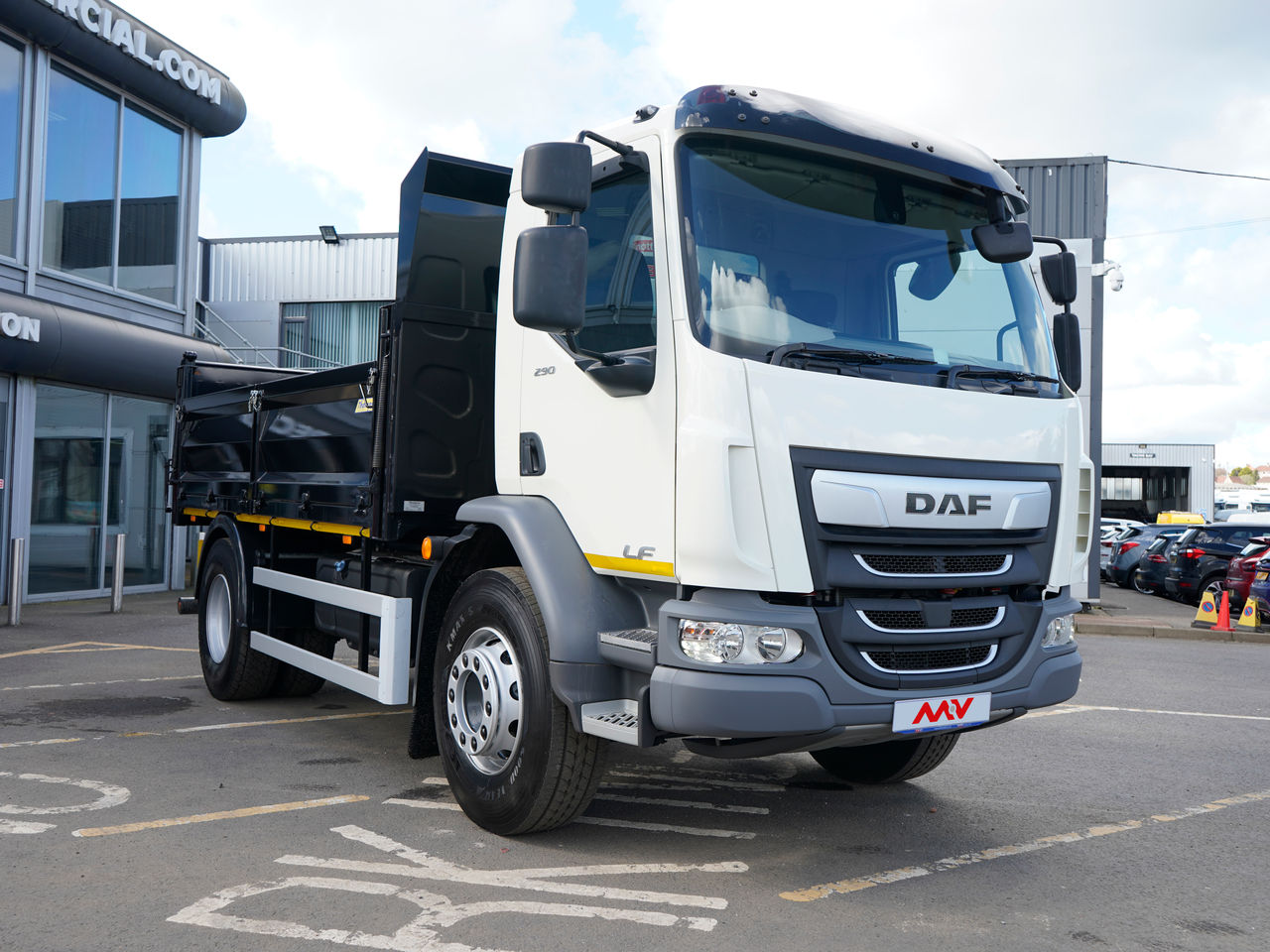 2023 DAF LF 290 Tipper for sale at MV Commercial