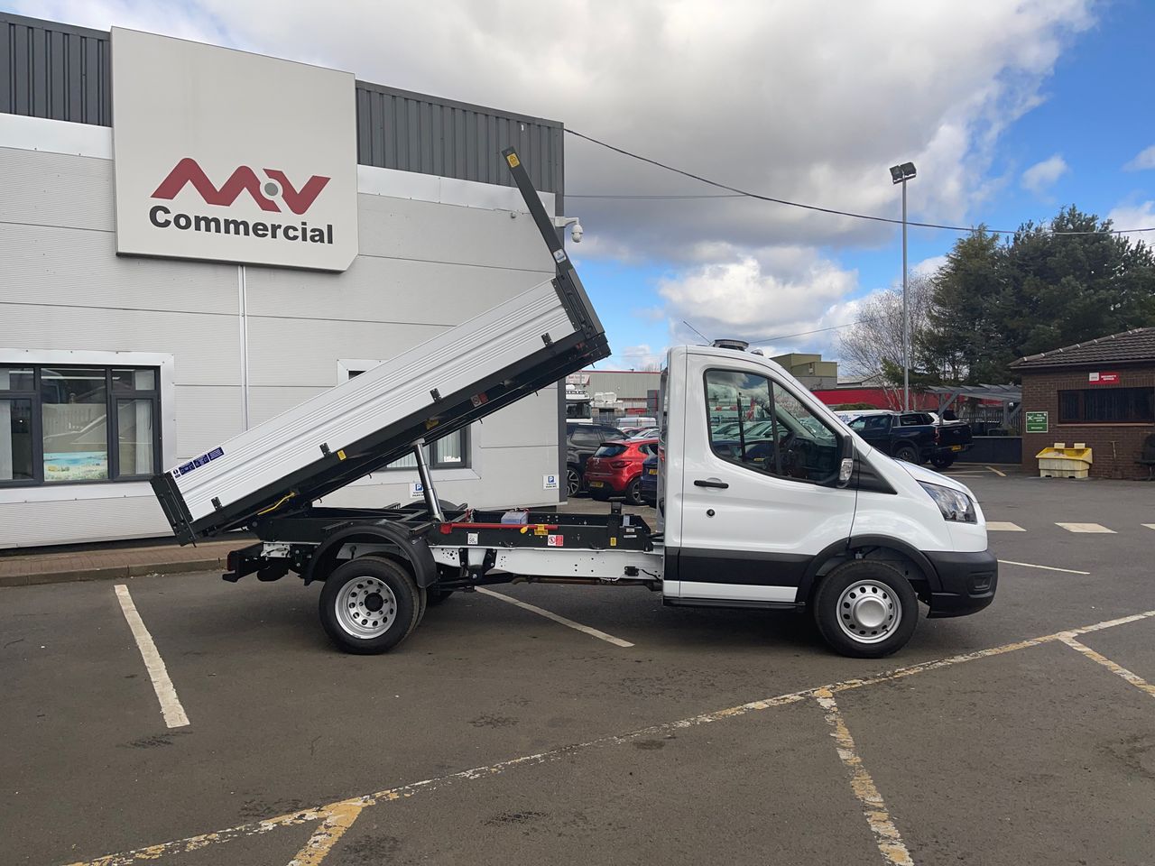 Ready to go Ford Transit, Tipper, 129, 3.5t, Day Cab, Manual, Beacons, Beacon Bar, Full Aluminium Dropsides, Towbar and Pin, Chapter 8 Markings, , -, - | for sale at MV Commercial, the UKs leading Truck, Trailers and Van supplier. (YM73ZRR 143833)