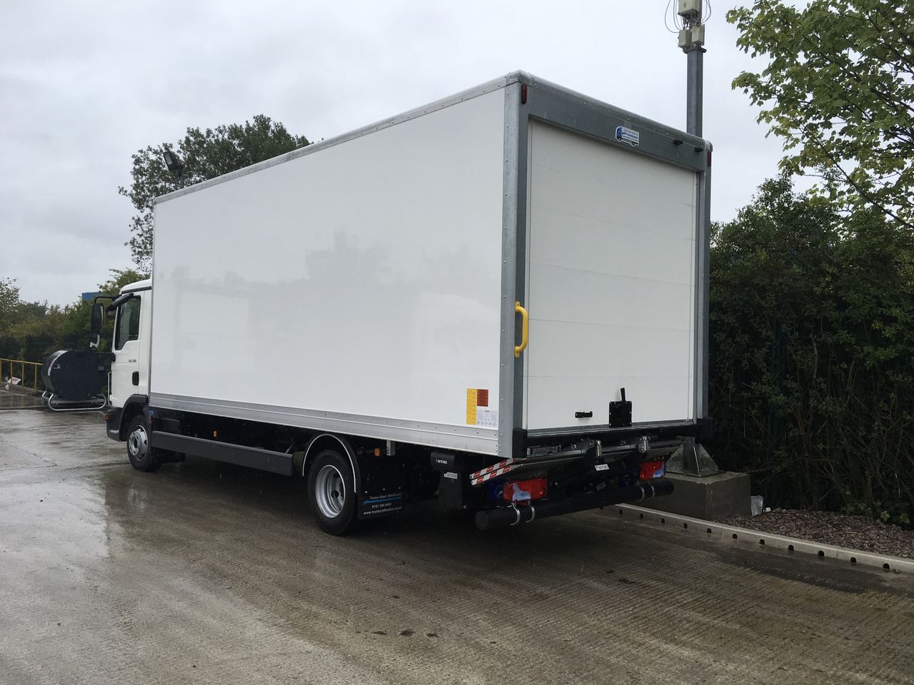 2018 MAN TGL 7.190 Box for sale at MV Commercial