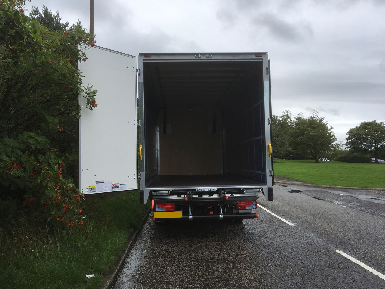 Ready to go MAN TGL 7.190, Curtainsider, 190, 7.5 Tonne, Day Cab, Automatic, Adjustable Steering Column , Barn Doors, Bluetooth Audio Streaming, CD Player, Climate Control System, , -, - | for sale at MV Commercial, the UKs leading Truck, Trailers and Van supplier. (SK19BFY 28448)