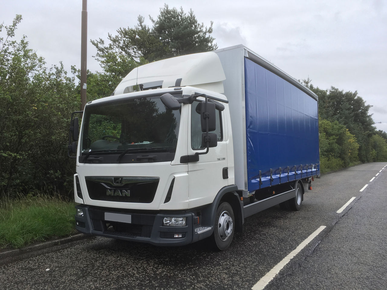 Ready to go MAN TGL 7.190, Curtainsider, 190, 7.5 Tonne, Day Cab, Automatic, Adjustable Steering Column , Barn Doors, Bluetooth Audio Streaming, CD Player, Climate Control System, , -, - | for sale at MV Commercial, the UKs leading Truck, Trailers and Van supplier. (SK19BFY 28465)