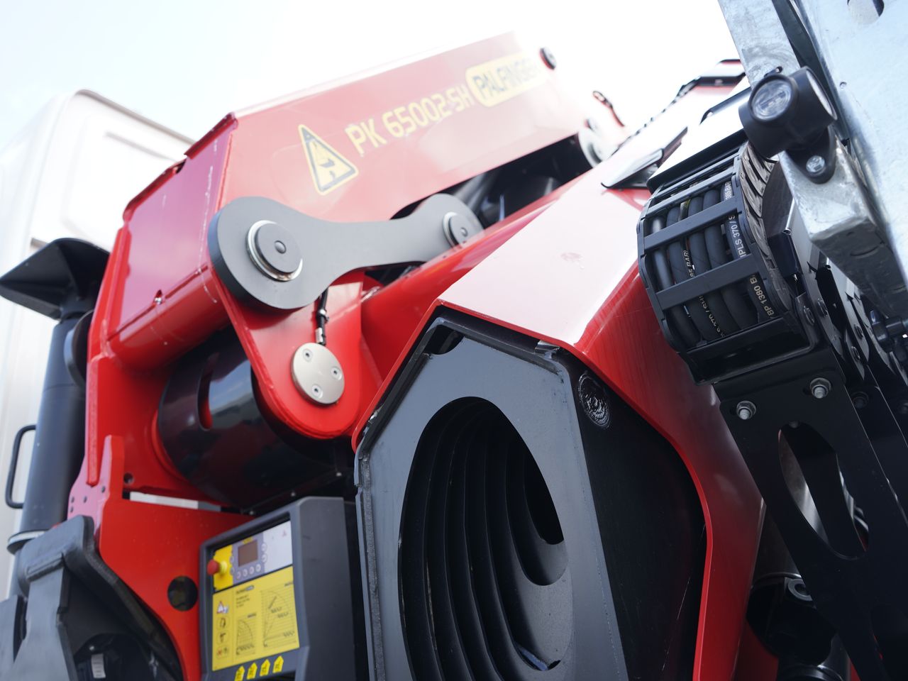 Ready to go Scania G460, Cabin Spec, 460, 32 Tonne, Highline Sleeper, Automatic, 28mm Keruing Hardwood Floor, 2 x 8.5 Tonne Front Axles, 4 x Crane Pads, Access Ladder, Bluetooth/AUX/USB Dashboard Input, , Palfinger, PK 65002 SH HIGH PERFORMANCE | for sale at MV Commercial, the UKs leading Truck, Trailers and Van supplier. (9332272 286826)