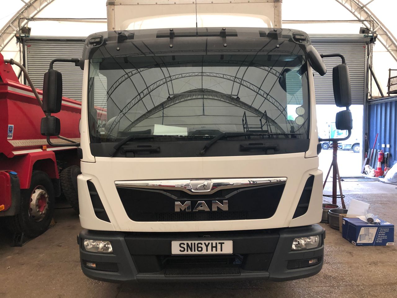Ready to go MAN TGL 10.180, Box, 180, 7.5 Tonne, Day Cab, Automatic, Height Indicator, Top Aero Kit, Tuck Under Tail Lift, Electric Windows, , -, - | for sale at MV Commercial, the UKs leading Truck, Trailers and Van supplier. (SN16YHT 35578)