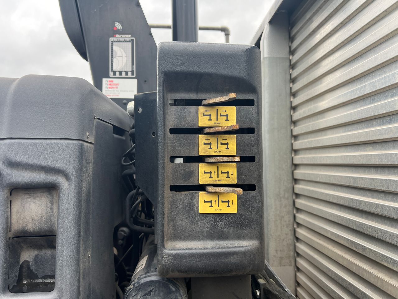 Ready to go DAF LF 290, Brick Grabs, 290, 18 Tonne, Day Cab, 6-Speed AS Tronic 6AS1000 OD, 6.75-0.78 Automatic Gearbox, 3 Seats in Cab, Adaptive Cruise Control, Advanced Emergency Braking System (AEBS), Air Conditioning, Armrest - Driver Seat Only, , HIAB, X-HIDUO 118 B-1	 | for sale at MV Commercial, the UKs leading Truck, Trailers and Van supplier. (SK21ADV 361713)