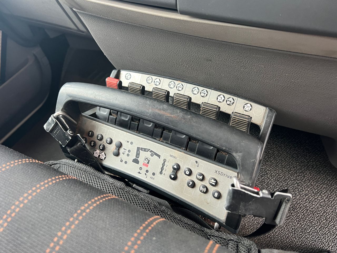 Ready to go DAF LF 290, Brick Grabs, 290, 18 Tonne, Day Cab, 6-Speed AS Tronic 6AS1000 OD, 6.75-0.78 Automatic Gearbox, 3 Seats in Cab, Adaptive Cruise Control, Advanced Emergency Braking System (AEBS), Air Conditioning, Armrest - Driver Seat Only, , HIAB, X-HIDUO 118 B-1	 | for sale at MV Commercial, the UKs leading Truck, Trailers and Van supplier. (SK21ADV 361740)