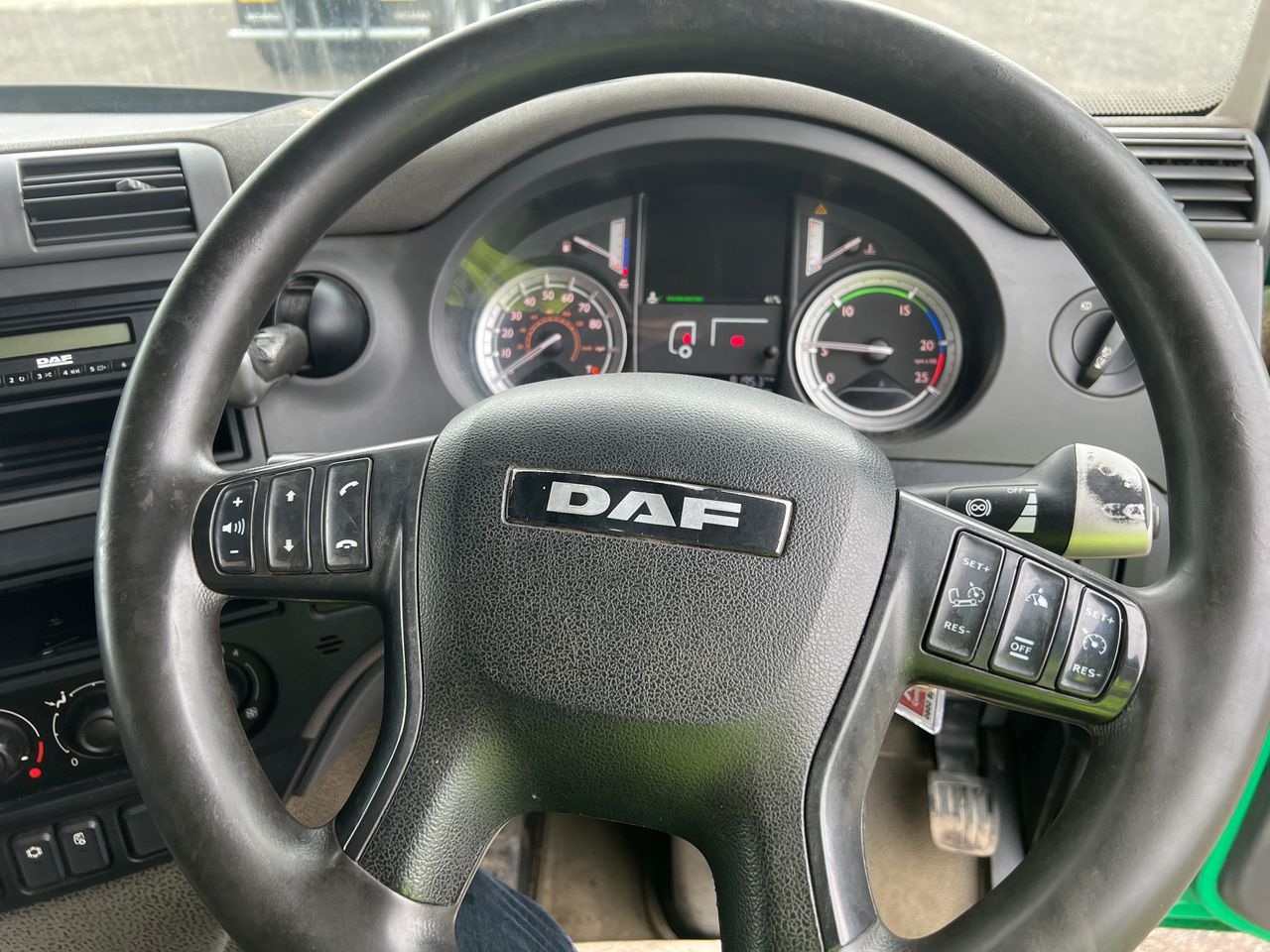 Ready to go DAF CF 400, Tipper Grab, 400, 32 Tonne, Day Cab, Automatic, Sweeper: Chapter 8 On Rear Door with Directional Arrow, Front Strobes, Air Conditioning, Diff Lock, Sun Roof, , Palfinger Epsilon, M125L Grab | for sale at MV Commercial, the UKs leading Truck, Trailers and Van supplier. (LK18JGU 361855)