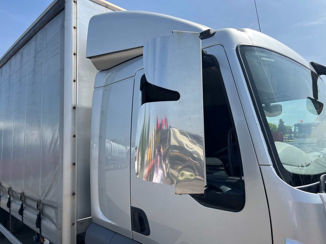 2019 DAF LF 180 Curtainsider for sale at MV Commercial